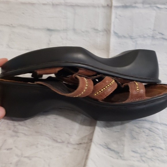 Naot size 37 women's 6-6.5 - Picture 5 of 8